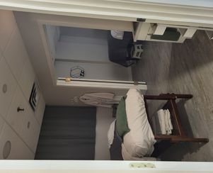 Facial Rooms