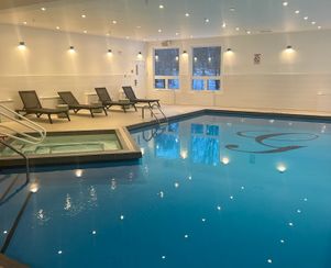 Spa Mont Gabriel - Indoor pool & Jacuzzi